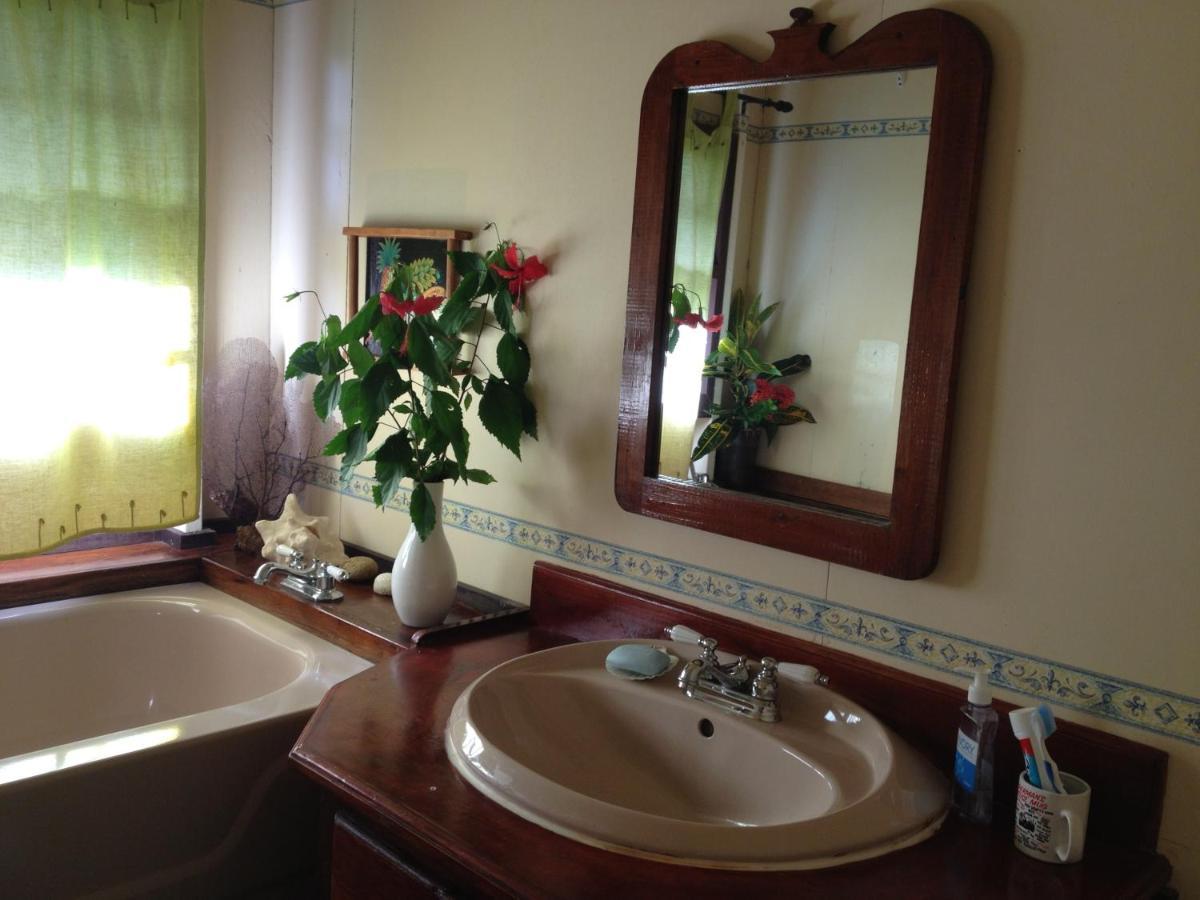 Italian Guesthouse Gros Islet Luaran gambar